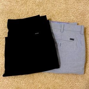 IZOD 33x32 straight fit. Both pair are in excellent condition. Black & lt blue